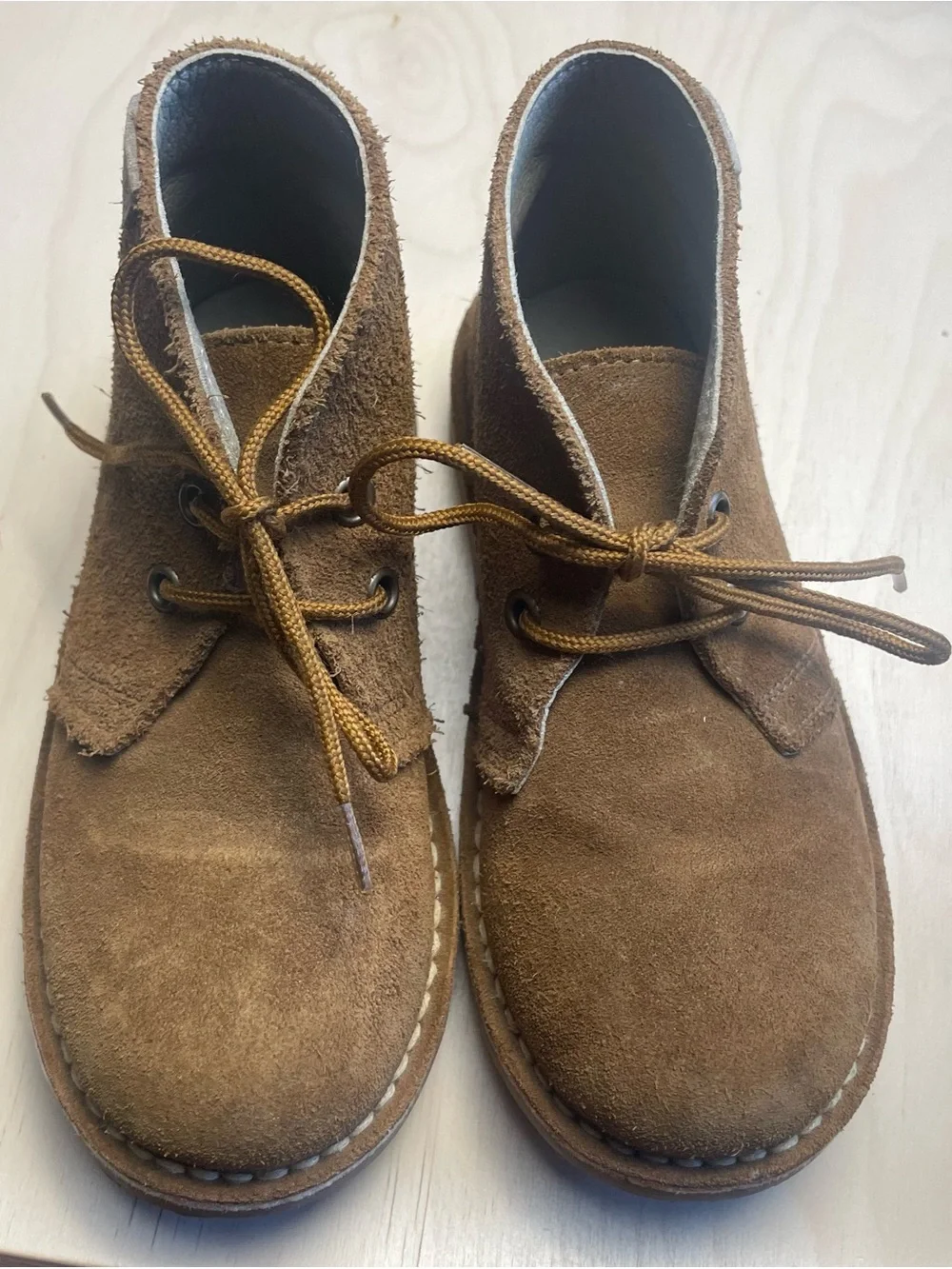 Cienta Suede Chukka Boots